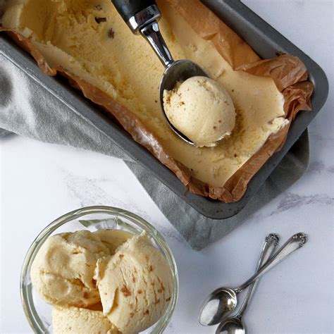 creamy-vanilla-ice-cream-traditional-recipe-with-eggs image