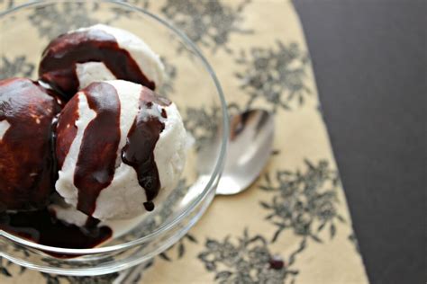 how-to-make-magic-hard-shell-topping-for-ice-cream image