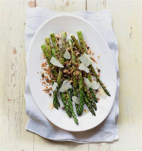 chargrilled-asparagus-with-parmesan-and-breadcrumbs image