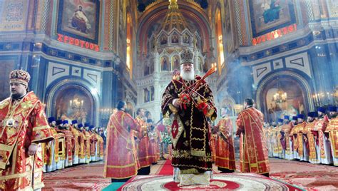 orthodox-easter-traditions-in-russia-russian-flora image