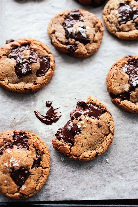 best-ever-chocolate-chip-cookies-top-with-cinnamon image