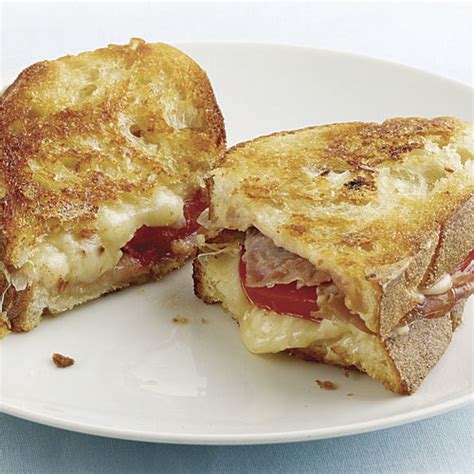 garlic-rubbed-grilled-cheese-with-prosciutto-and image