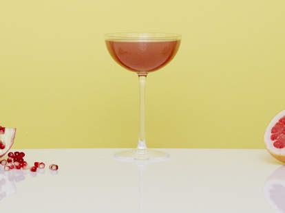 pink-martini-recipe-how-to-make-a-pink-martini-cocktail image