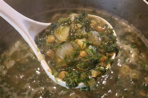 lebanese-lentil-soup-recipe-healthy-adas-bil-hamod image