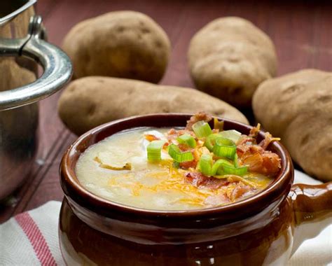 fully-loaded-baked-potato-soup-thecookful image