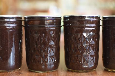 sweet-cherry-butter-food-in-jars image