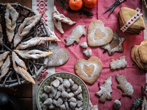 norwegian-christmas-cookies-baked-goods-julekaker image