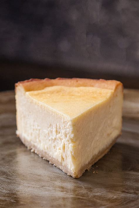 classic-new-york-cheesecake-foodtasia image