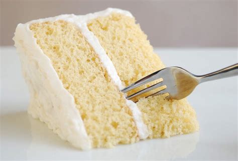 white-cake-recipe-leites-culinaria image