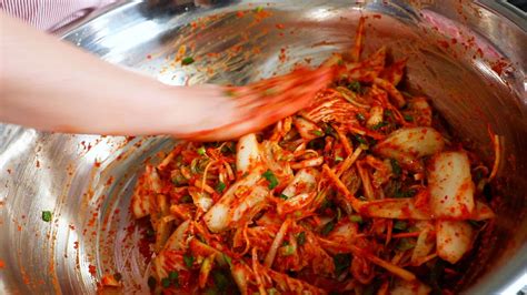 vegetarian-and-vegan-kimchi-chaesik-kimchi image