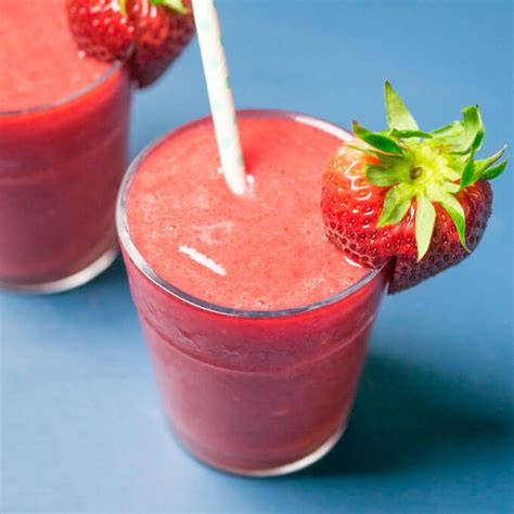 strawberry-lemonade-smoothies-recipe-yup-its-vegan image