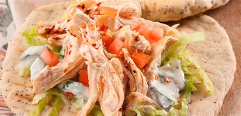 grilled-chicken-pitas-with-tzatziki-food24 image