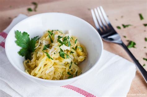 spaghetti-squash-garlic-parmesan-recipe-salt image