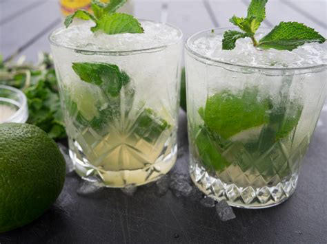 recipe-for-the-best-mojito-easy-recipe-in-5-minutes image