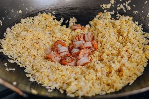 ginger-garlic-shrimp-fried-rice-the-woks-of-life image