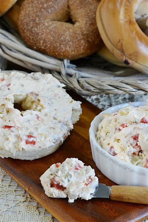 tuscan-cream-cheese-spread-lady-behind-the-curtain image