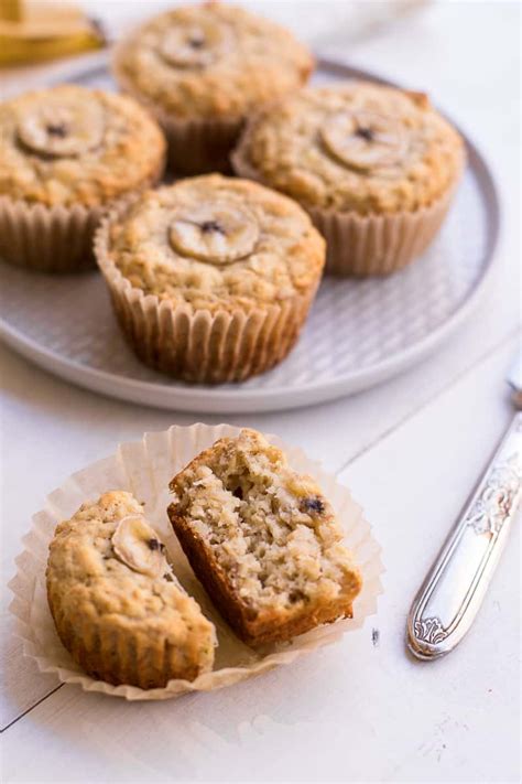 banana-oatmeal-muffins-healthy-fitness-meals image