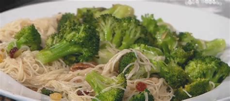 angel-hair-pasta-with-broccoli-tantillo-foods image