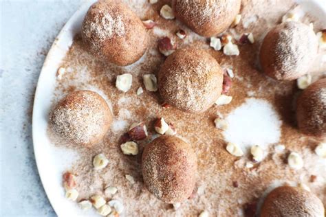 cinnamon-roll-bliss-balls-the-toasted-pine-nut image