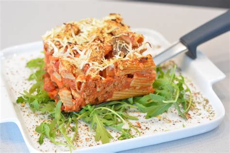 imqarrun-il-forn-a-maltese-baked-pasta-casserole image