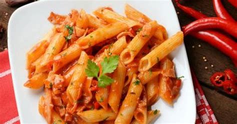 10-best-penne-pasta-macaroni-and-cheese image