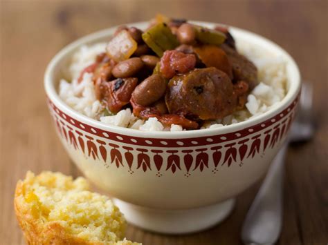 recipe-easy-southern-sausage-beans-and-rice image