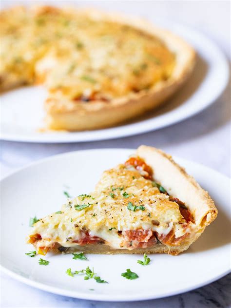 tomato-pie-recipe-no-soggy-crust-dassanas-veg image
