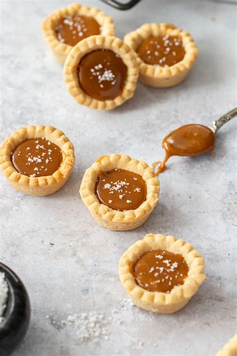 salted-caramel-tartlets-easy-bite-size-cookies-sugar image