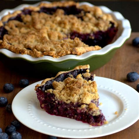 blueberry-streusel-pie-baking-bites image