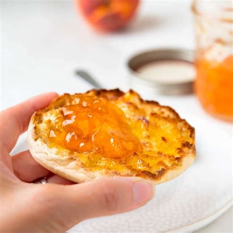 homemade-bourbon-peach-jam-with-pectin-garlic-zest image