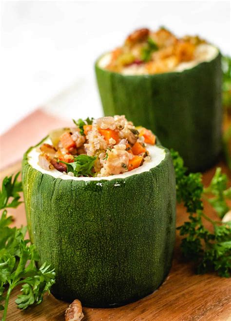 vegan-stuffed-zucchini-with-quinoa-and-walnuts-keeping-the-peas image