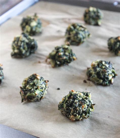 baked-healthy-spinach-balls-a-gluten-free image