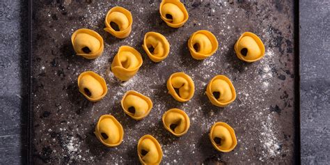 how-to-make-tortellini-great-italian-chefs image