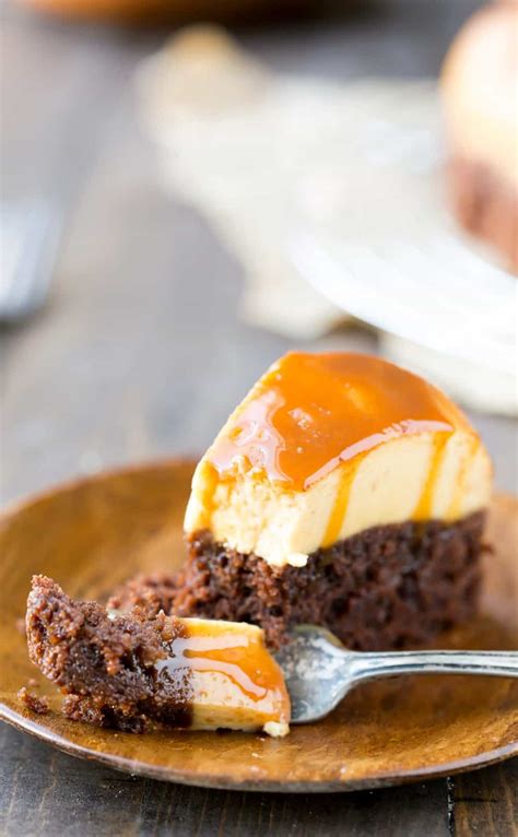 chocoflan-recipe-with-video-i-heart-eating image
