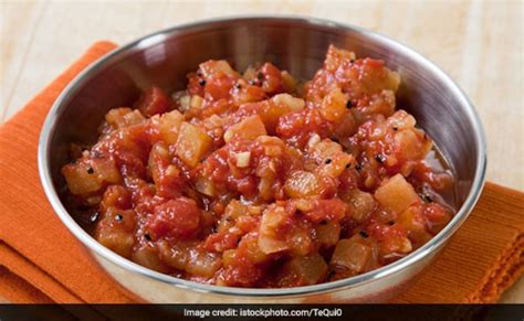 tomato-chutney-a-sweet-and-sour-ending-to-a-bengali image