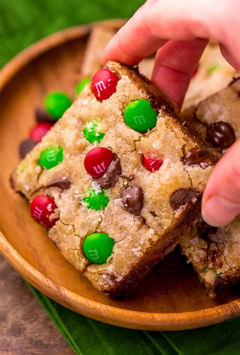 super-easy-holiday-mm-blondies-baker-by-nature image