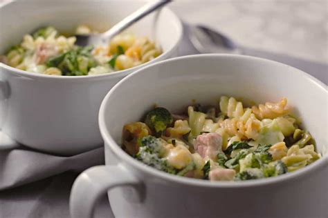 ham-broccoli-pasta-casserole-35-min-zona-cooks image