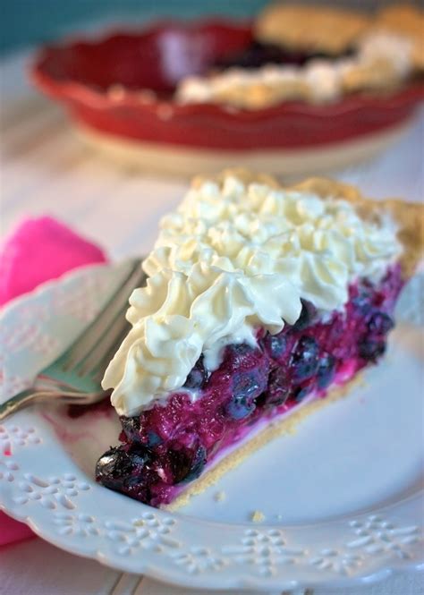 nanas-fresh-blueberry-pie-speedbump-kitchen image