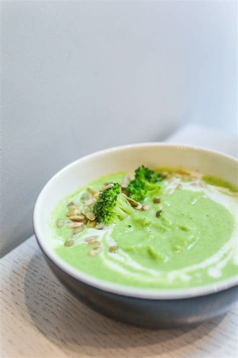 copycat-panera-bread-broccoli-cheese-soup image
