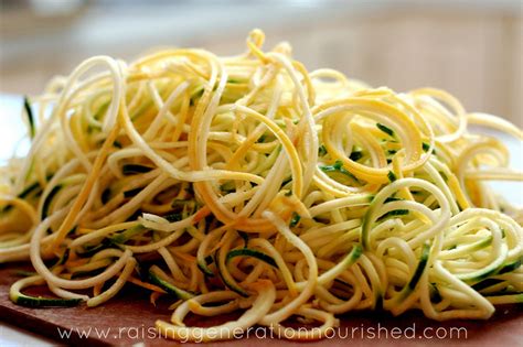 30-vegetable-noodle-recipes-delicious-obsessions image