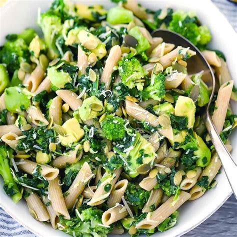 green-goddess-pasta-salad-bowl-of-delicious image