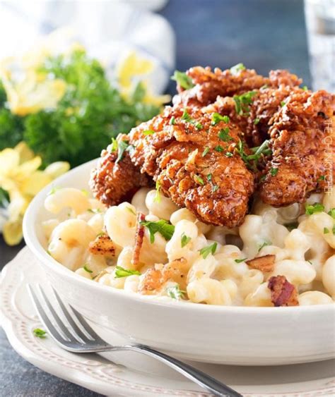 4-cheese-mac-with-honey-pepper-chicken-the image