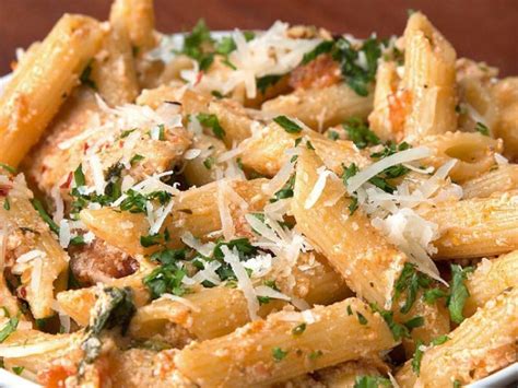creamy-chicken-penne-recipe-and-nutrition-eat-this image