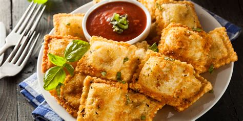 toasted-ravioli-eats-by-the-beach-online-food-blog image