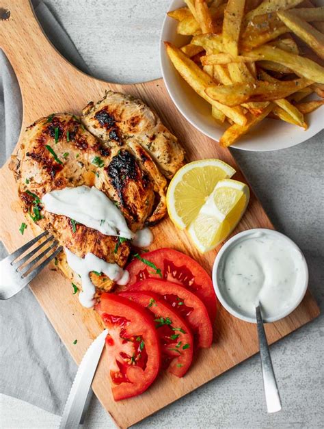 grilled-chicken-with-yogurt-sauce-real-greek image