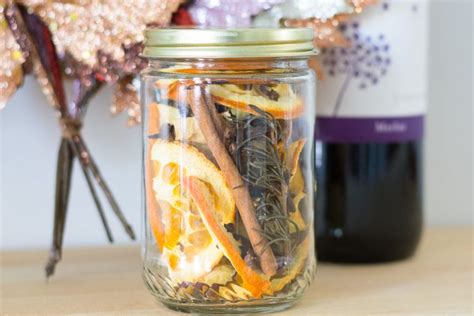 10-diy-potpourri-recipes-that-will-make-your-home image