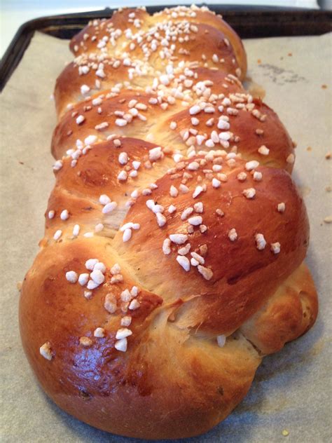 family-recipes-finnish-coffee-bread-cool-food-dude image