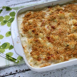 cheesy-cauliflower-gratin-with-pancetta-italian-food image
