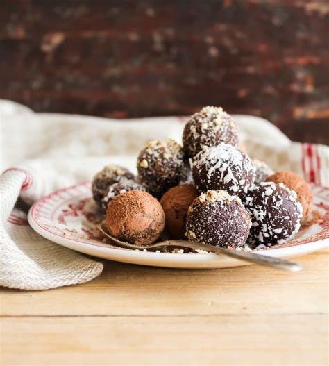 gordon-ramsays-mint-chocolate-truffles-dessert image