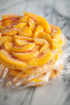 frozen-peach-pie-filling-paula-deen image